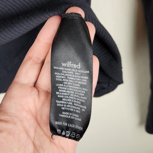 Aritzia Wilfred Only Waist Ribbed Turtleneck Long Sleeve Crop Top Black sz S - Picture 8 of 9